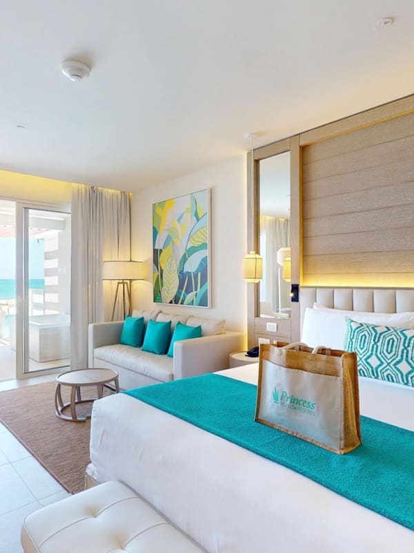 Swim Out Platinum Junior Suite | 1 phòng ngủ, két bảo mật tại phòng, bàn ủi/dụng cụ ủi quần áo