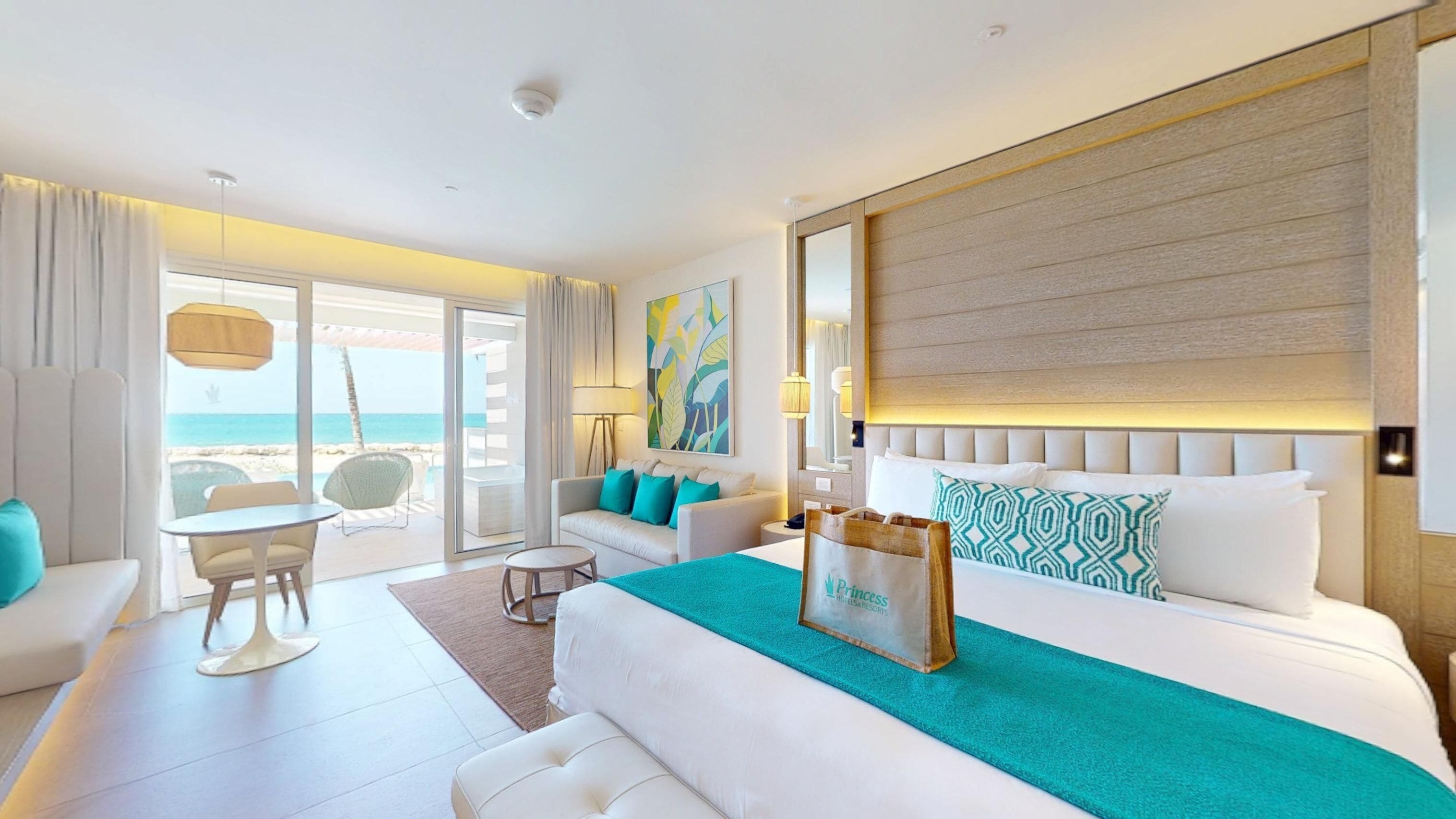 Swim Out Platinum Junior Suite | In-room safe, iron/ironing board, free WiFi, bed sheets