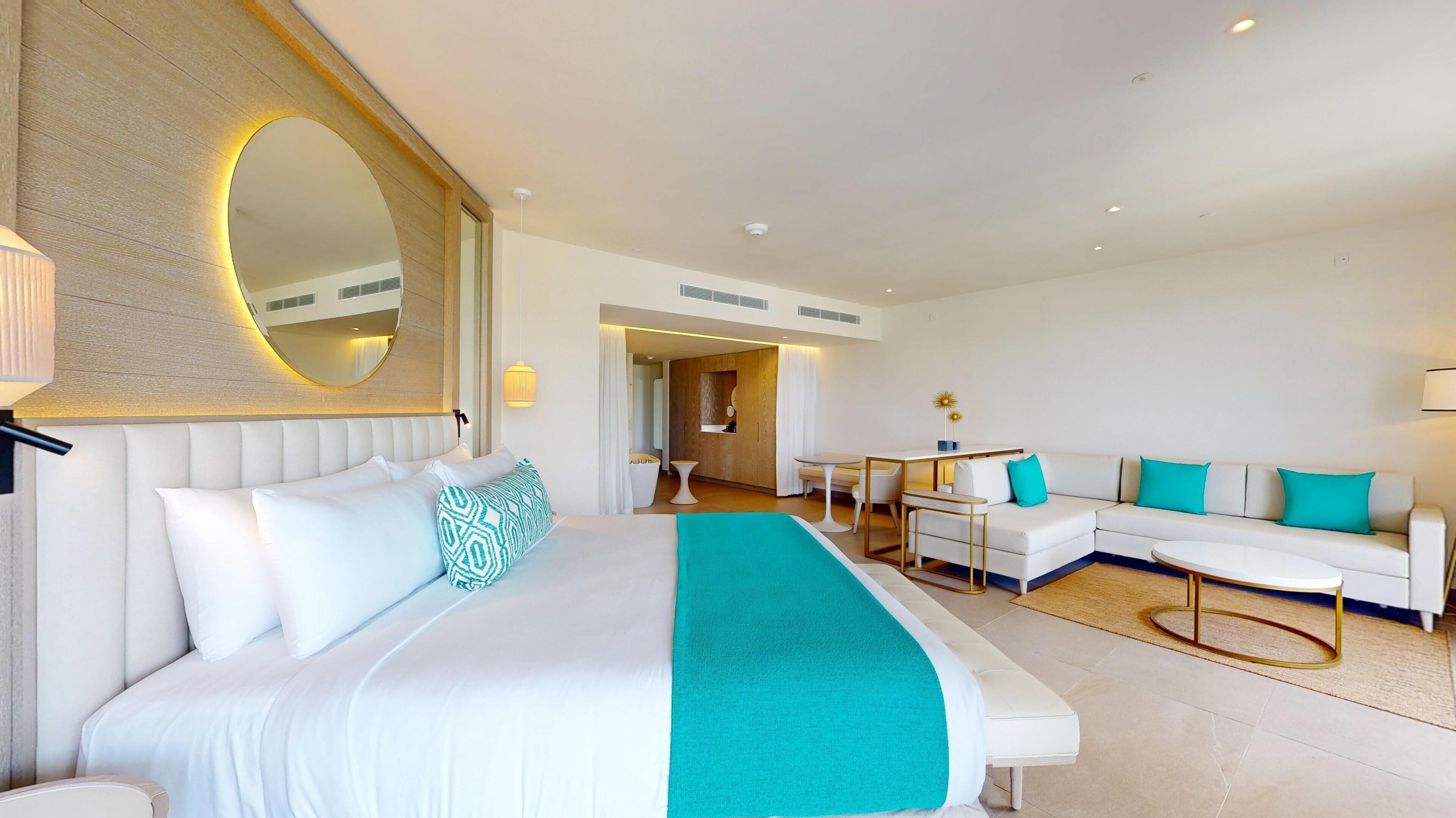 Luxury Junior Suite with Hydromassage