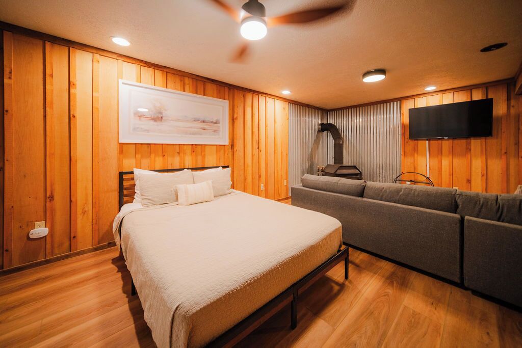 3 chambres, fer et planche à repasser, Wi-Fi, draps fournis