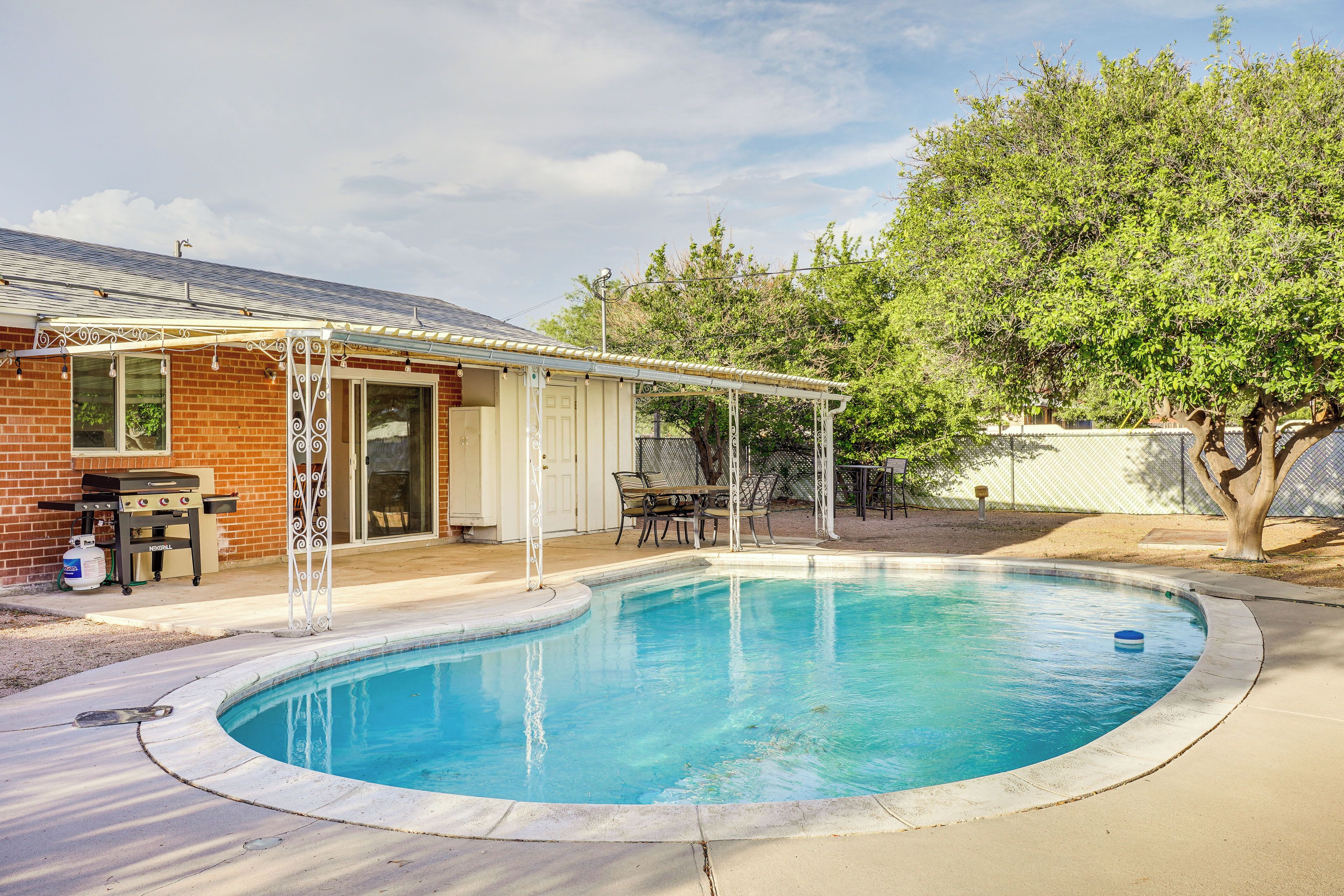 Tucson Vacation Rental w/ Private Pool & BBQ Grill