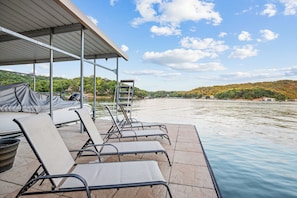 Property grounds - Great Fishing, Firepit/Fireplace, Dog Friendly, Private Dock-New Furnishings, Quiet side (Sunrise Beach)