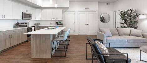 Televisión, chimenea