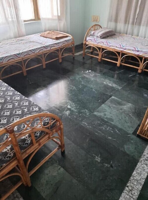 2 bedrooms
