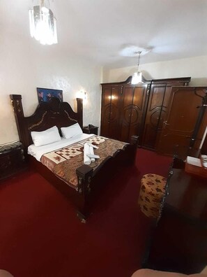 Standard Suite, 1 Queen Bed, Smoking, City View | Hypo-allergenic bedding, memory-foam beds, in-room safe - Ambiance Amman Hotel (Amman)