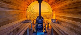 Refuge Bay's Aqua Tiny Home - Luxury Off Grid Escape