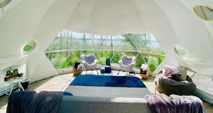Refuge Bay's Ignis Dome - Luxury Off Grid Escape