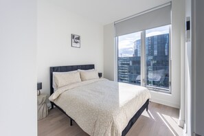 1 quarto, ferros/tábuas de passar roupa, Wi-Fi, roupa de cama
