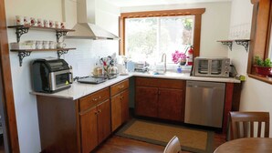 Private kitchen - Otter Lake B&B, Denman Island, BC, Canada
family friendly, coastal (Denman Island)