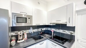 Private kitchen - Le Comfy Nook - Tiny House Paris CDG Disneyland (Villeparisis)