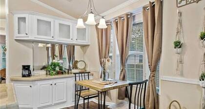 Boho Chic Retreat- Avon Park