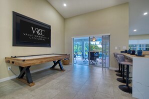 غرفة الألعاب