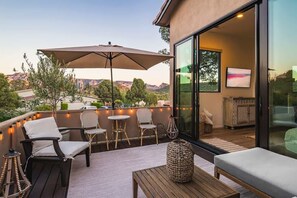 Terrace/patio - NEW! Serenity & Style in Sedona - Pool, Red Rock Views, & more! (Sedona)