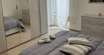 GOLDEN HOMEAccommodating and spacious apartment in the heart of fantastic puglia