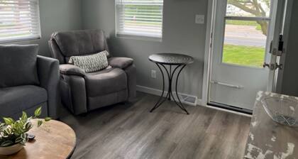 Minutes to Cedar Point & CP sports center; Newly renovated home; Sleeps 6