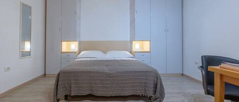 1 Schlafzimmer, Bügeleisen/Bügelbrett, Internetzugang, Bettwäsche