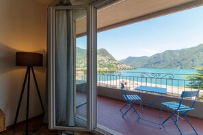 Interior - Lake view apartment in the central area of Lugano (Maraini 17) (Lugano)