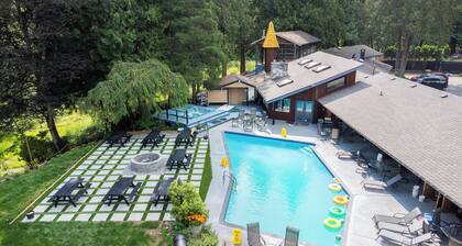 Rustic Family Farm House with Pool River, Sauna & More