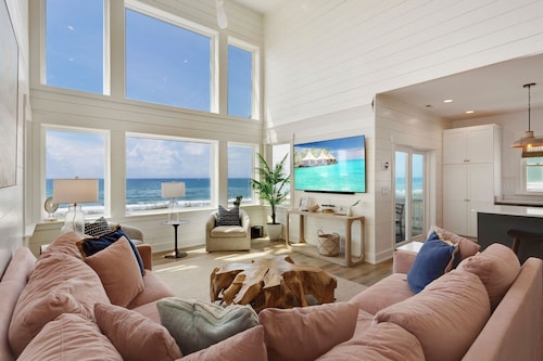 10BR Oceanfront Escape | Pool • Hot Tub • Views