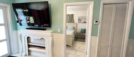 3 Schlafzimmer, BĂŒgeleisen/BĂŒgelbrett, kostenloses WLAN, BettwĂ€sche