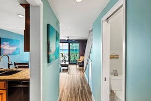 Interior - Private, spacious lanai with oceanfront views (Lahaina)