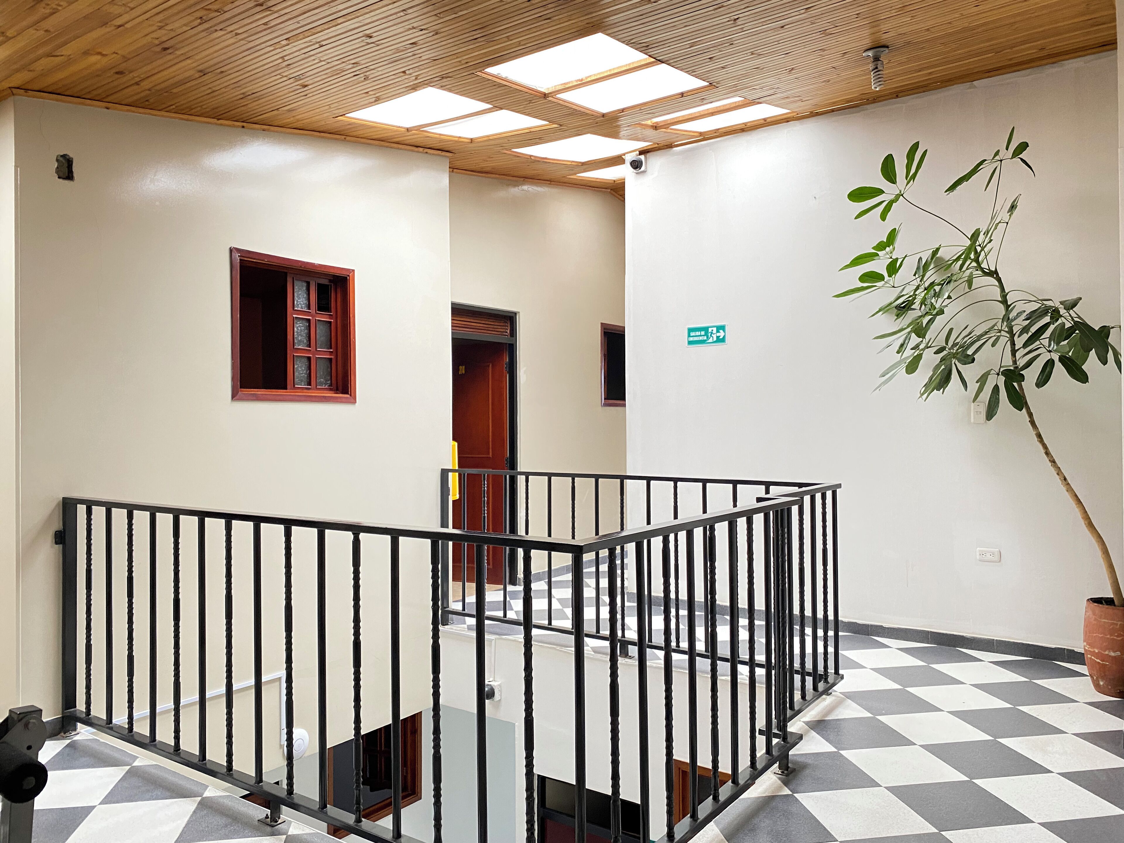 handrails in hallways