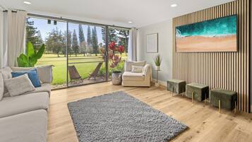 Smart TV, offices