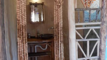 Suite familiar, vistes parcials al mar | Bany