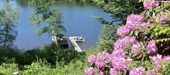 Berkshire Ashmere Lake lodging. Quiet room, Fantastic sunsets.