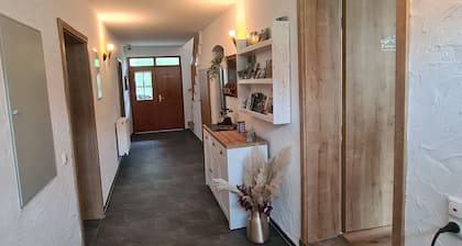 Ferienwohnung 'Haus Waldstein Kraxler Single' mit Gemeinschaftsgarten und WLAN