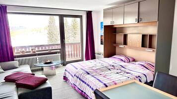 1 sovrum och sÀngklÀder