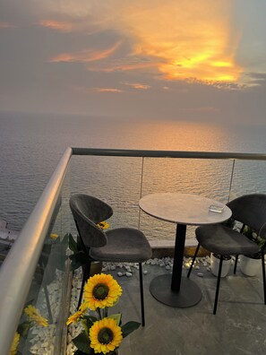 Family Apartment, 2 Bedrooms, Sea View, Sea Facing | Courtyard view - Damac Al Jawharah Tower Apartments (Jeddah)