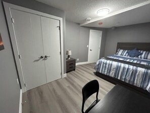 2 bedrooms, desk, iron/ironing board, free WiFi
