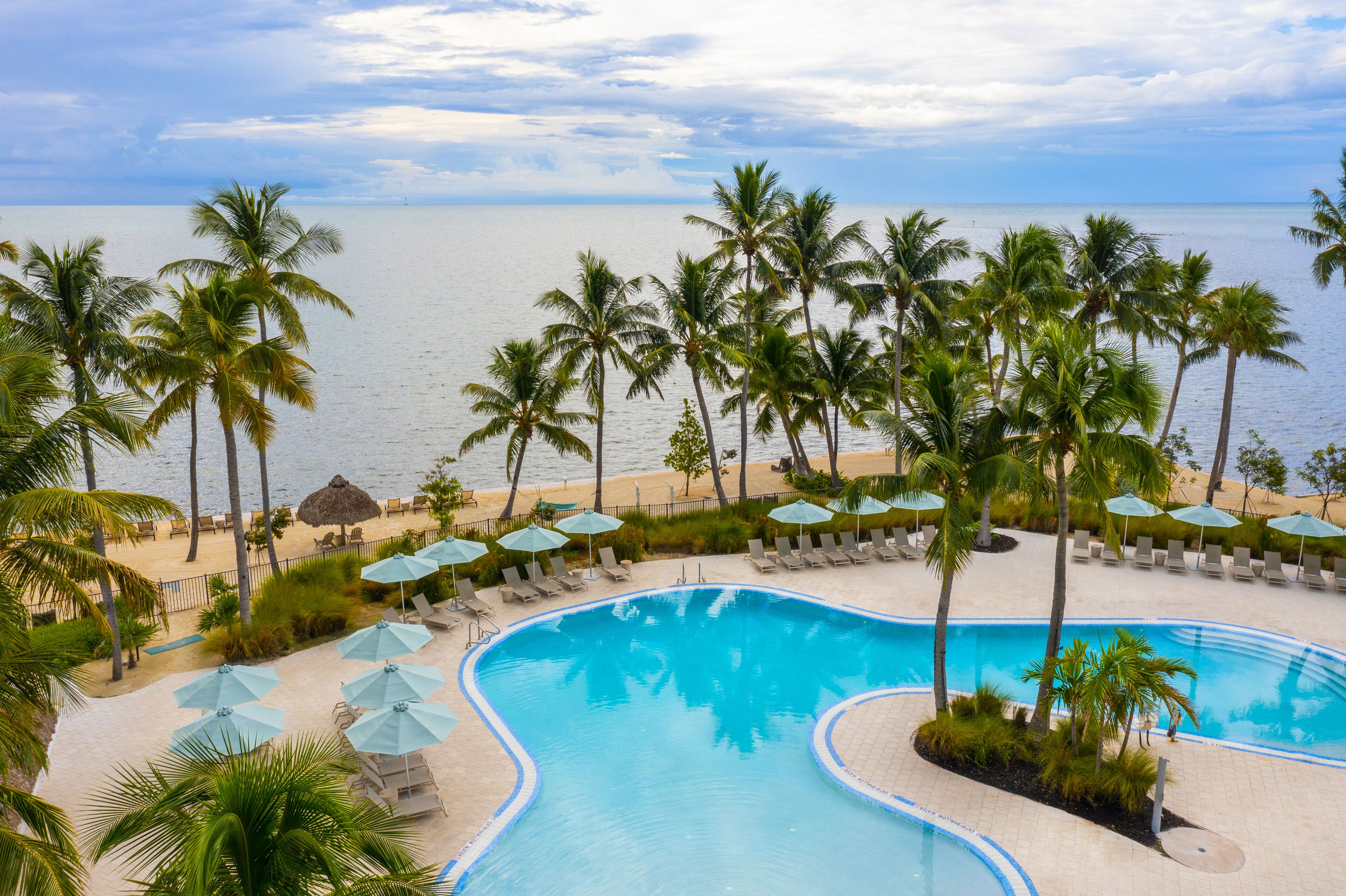 Charming Escape in Islamorada! 2 Modern Units, Swimming Pool, Pets Allowed!