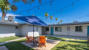Unclassified image, 5 of 23, button - Chic Scottsdale Apt 3 |FashionSquare|OldTown|4Plex (Scottsdale)