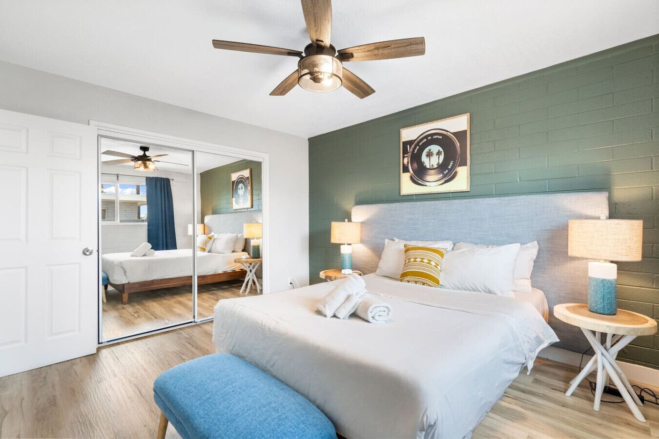 2 bedrooms, iron/ironing board, WiFi