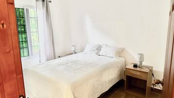 Basic Cabin, 2 Bedrooms | 2 bedrooms, bed sheets