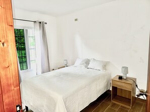 Basic-Ferienhütte, 2 Schlafzimmer | 2 Schlafzimmer, Bettwäsche
