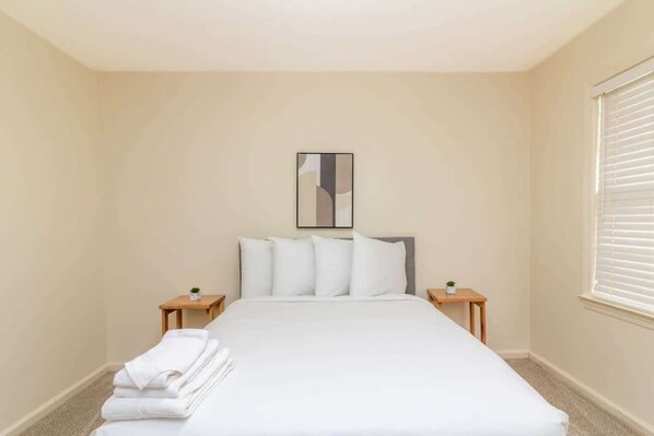 Unclassified image, 1 of 66, button