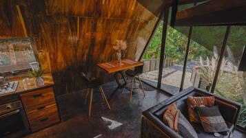 Estudio | Área de sala de estar | Smart TV