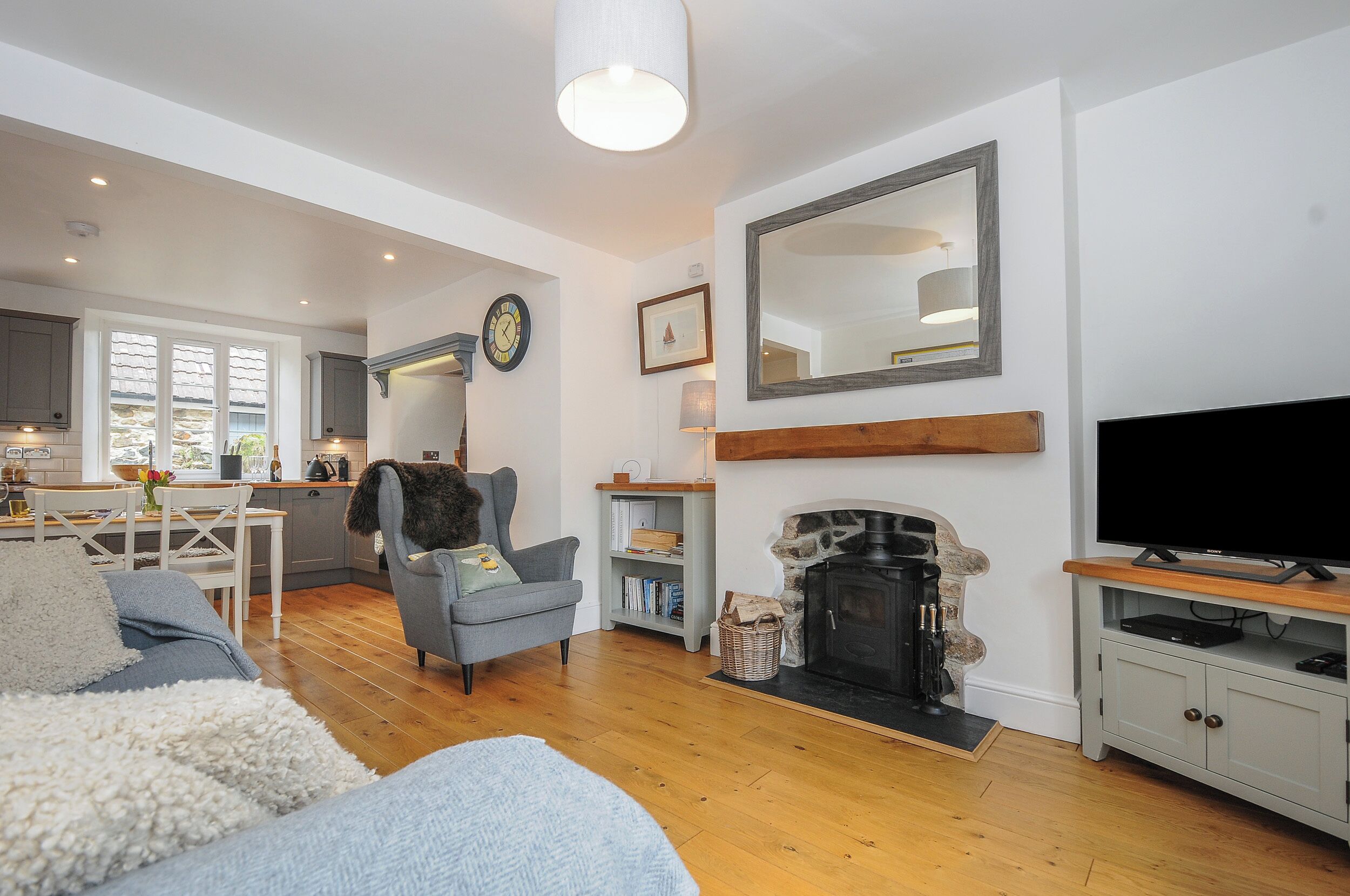 Cottage | Living area