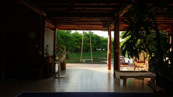 Lotus Lake House (Pet Friendly) | Living area | Flat-screen TV