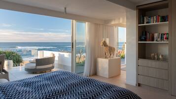 4 habitaciones, tabla de planchar con plancha, wifi y ropa de cama