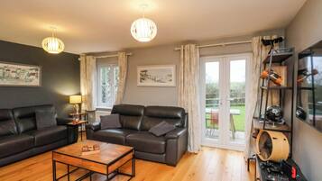 Cottage | Living area