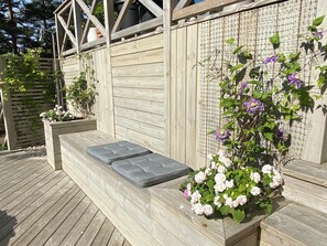 Terrace/patio - Lugnt Boende Nära Naturen och Stranden (Åhus)