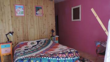 2 chambres, fer et planche Ă repasser, Wi-Fi, draps fournis