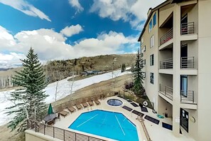 A heated pool - Chamonix 34 | Snowmass Ski-In/Ski-Out Condo w/Shared Pool/Hot Tub/WiFi (Snowmass Village)