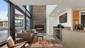 Living area - Enclave 201 | Snowmass Ski-In/Ski-Out Condo w/Shared Pool/Hot Tub/Gym/WiFi (Snowmass Village)