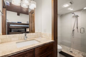 Shower, hair dryer, towels - Enclave 306 | Snowmass Ski-In/Ski-Out Condo w/Shared Pool/Hot Tub (Snowmass Village)