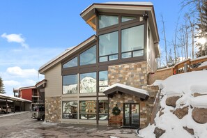Exterior - Enclave 308 | Snowmass Ski-In/Ski-Out Condo w/Shared Pool/Hot Tub (Snowmass Village)